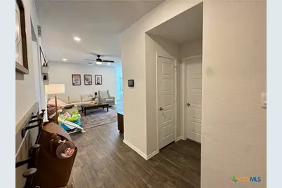 380 Deborah Drive, New Braunfels, TX 78130 - Photo 8