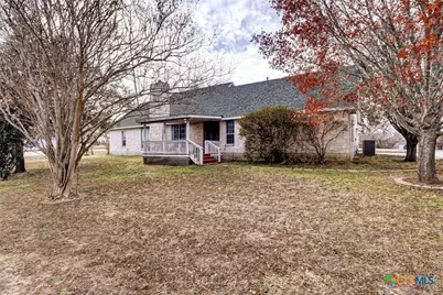 307 SE Main Street, Stockdale, TX 78160 - Photo 4