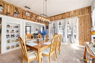 406 E Gonzales St, Yoakum, TX 77995 - Photo 14