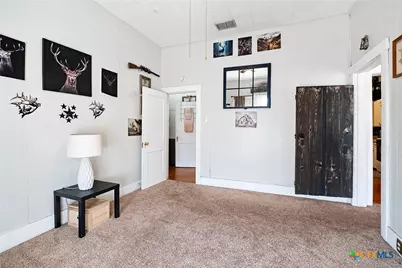 406 E Gonzales Street, Yoakum, TX 77995 - Photo 24