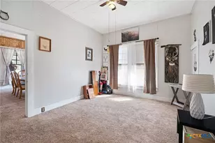 406 E Gonzales St, Yoakum, TX 77995 - Photo 24