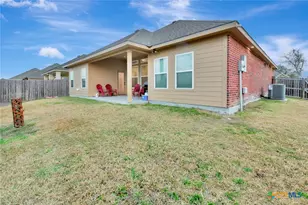 102 Tiki Ct, Victoria, TX 77904 - Photo 36
