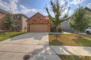 4555 Legend Trail, New Braunfels, TX 78130 - Photo 2