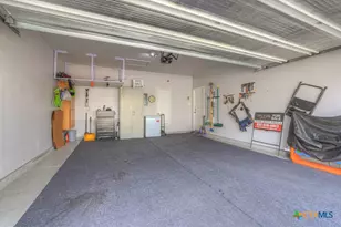 4555 Legend Trail, New Braunfels, TX 78130 - Photo 24