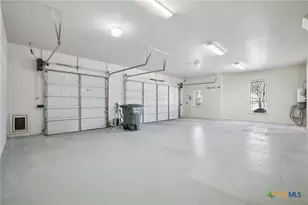 6320 Brayson Oaks Ct, Belton, TX 76513 - Photo 38