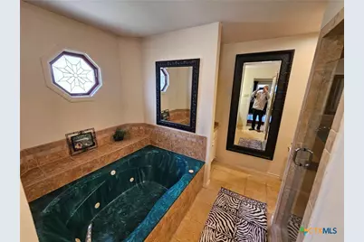 433 Las Brisas Boulevard, Seguin, TX 78155 - Photo 22