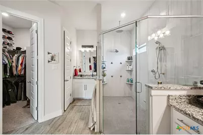 424 Heidelberg Road, New Braunfels, TX 78132 - Photo 16