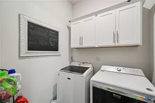 424 Heidelberg Rd, New Braunfels, TX 78132 - Photo 26