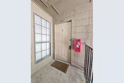1202 Thorpe Lane #604, San Marcos, TX 78666 - Photo 2