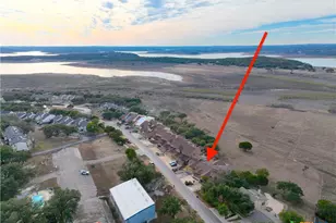 952 Parkview Dr, Canyon Lake, TX 78133 - Photo 4