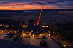 952 Parkview Dr, Canyon Lake, TX 78133 - Photo 1