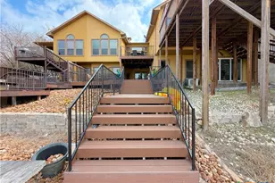 952 Parkview Dr, Canyon Lake, TX 78133 - Photo 38