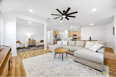 3621 Meteor Road, New Braunfels, TX 78130 - Photo 14