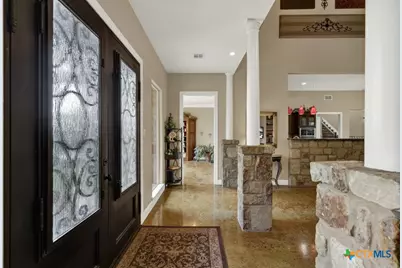 3032 Rolling Oaks Drive, New Braunfels, TX 78132 - Photo 4
