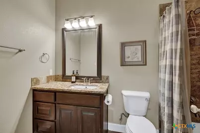 3032 Rolling Oaks Drive, New Braunfels, TX 78132 - Photo 16