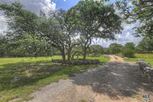 3032 Rolling Oaks Dr, New Braunfels, TX 78132 - Photo 42