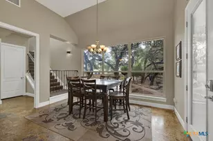 3032 Rolling Oaks Dr, New Braunfels, TX 78132 - Photo 10