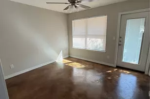 1704 E 3rd St, Lampasas, TX 76550 - Photo 8