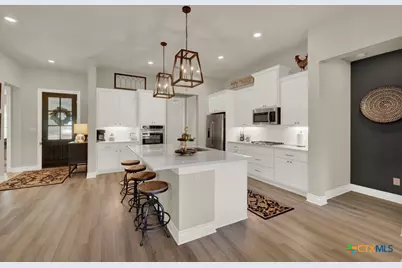 1730 Bella Vista, Canyon Lake, TX 78133 - Photo 12