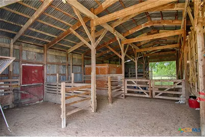 7755 Fm 1295, Moulton, TX 77975 - Photo 38