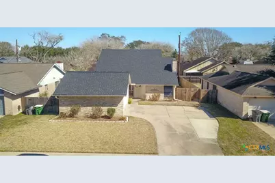 913 Taos Drive, Victoria, TX 77904 - Photo 2