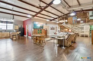 59 Leaning Oak Rd, Victoria, TX 77904 - Photo 6