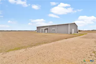 59 Leaning Oak Rd, Victoria, TX 77904 - Photo 2