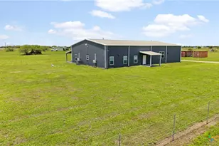 59 Leaning Oak Rd, Victoria, TX 77904 - Photo 2