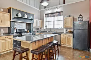 59 Leaning Oak Rd, Victoria, TX 77904 - Photo 8