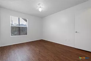 205 Craddock Ave, San Marcos, TX 78666 - Photo 16