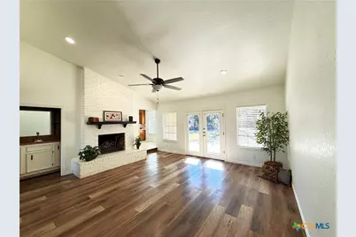 2111 Chinaberry Circle, Harker Heights, TX 76548 - Photo 4