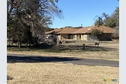 2111 Chinaberry Circle, Harker Heights, TX 76548 - Photo 38