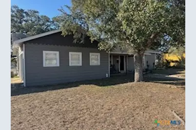 1011 E Main Street, Cuero, TX 77954 - Photo 30