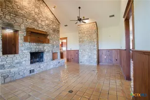 4692 River Rd, Martindale, TX 78655 - Photo 8