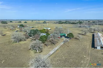 7393 N Hwy 80, Nixon, TX 78140 - Photo 34