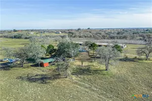7393 N Hwy 80, Nixon, TX 78140 - Photo 38