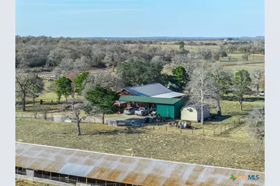 7393 N Hwy 80, Nixon, TX 78140 - Photo 36