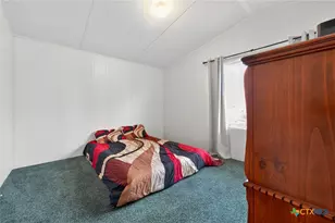 143 Bluff View Dr, Spring Branch, TX 78070 - Photo 18