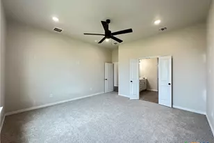 910 Alice Cir, Temple, TX 76502 - Photo 14