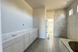 910 Alice Cir, Temple, TX 76502 - Photo 12