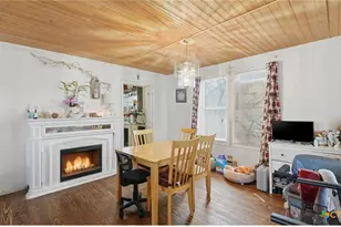 386 E Nacogdoches St, New Braunfels, TX 78130 - Photo 4