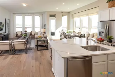 10208 Cactus Hills, San Antonio, TX 78254 - Photo 6