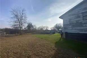 352 Trammel Rd, Eddy, TX 76524 - Photo 8