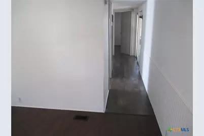 910 Hueco Drive, New Braunfels, TX 78130 - Photo 14