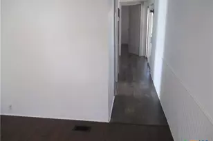 910 Hueco Dr, New Braunfels, TX 78130 - Photo 14