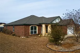 2303 Mike Dr, Copperas Cove, TX 76522 - Photo 4