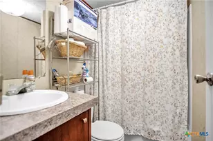 363 El Rey Dr, Kyle, TX 78640 - Photo 24