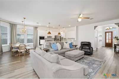 2939 Rems, New Braunfels, TX 78130 - Photo 10