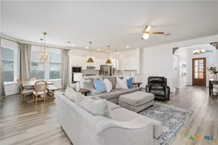 2939 Rems, New Braunfels, TX 78130 - Photo 10