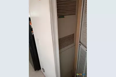 842 Burkhart Road, Victoria, TX 77905 - Photo 6